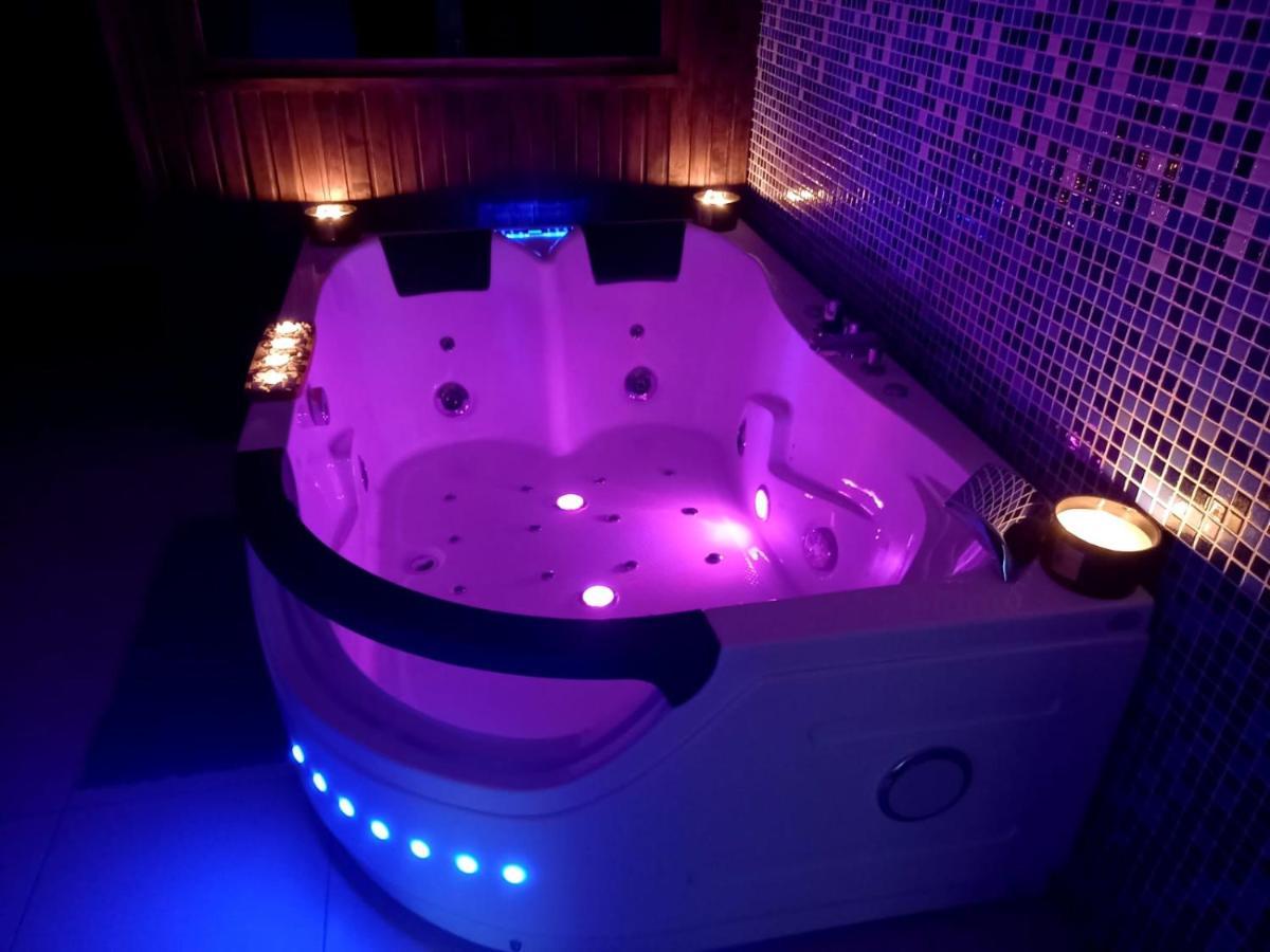 Skyhouse Riga Amazing Penthouse And Spa Eksteriør bilde